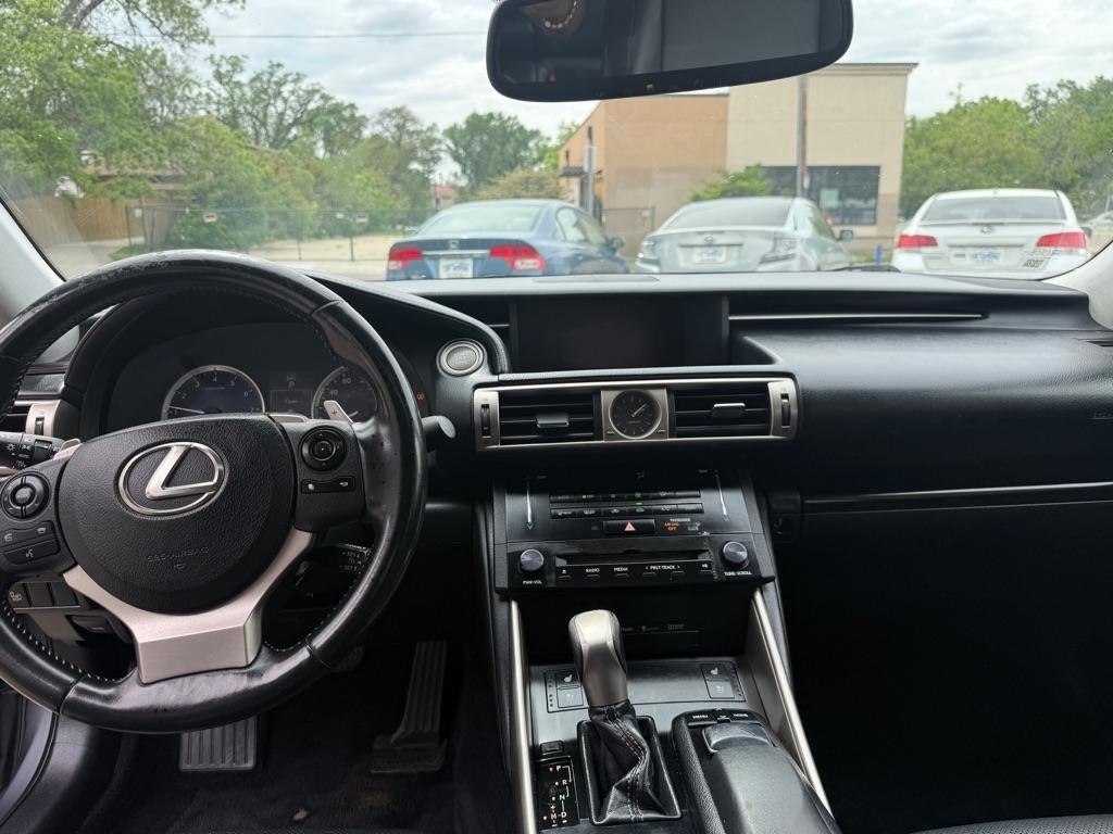 Lexus IS 250 RWD 2014