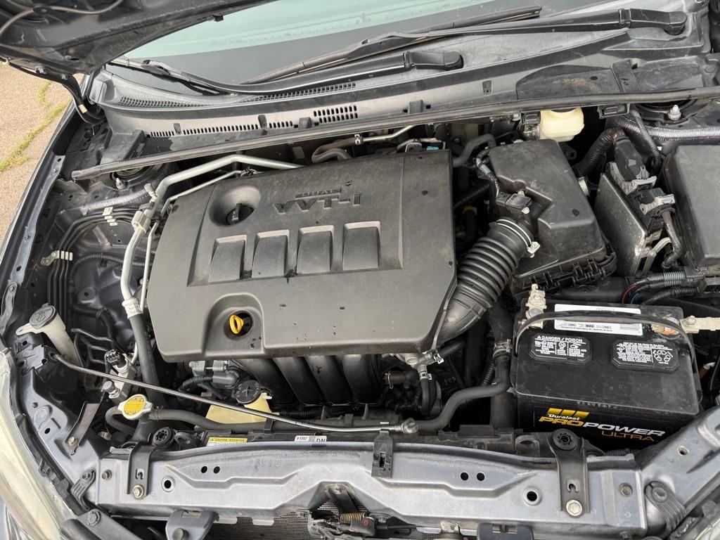 Toyota Corolla L CVT 2017