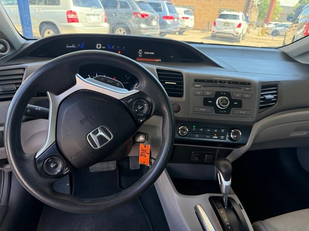 Honda Civic EX Coupe 5-Speed AT 2012