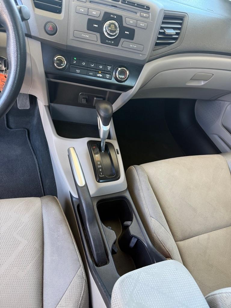 Honda Civic EX Coupe 5-Speed AT 2012