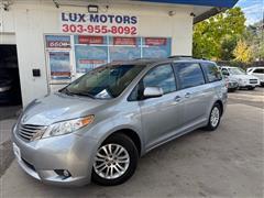 2015 Toyota Sienna 