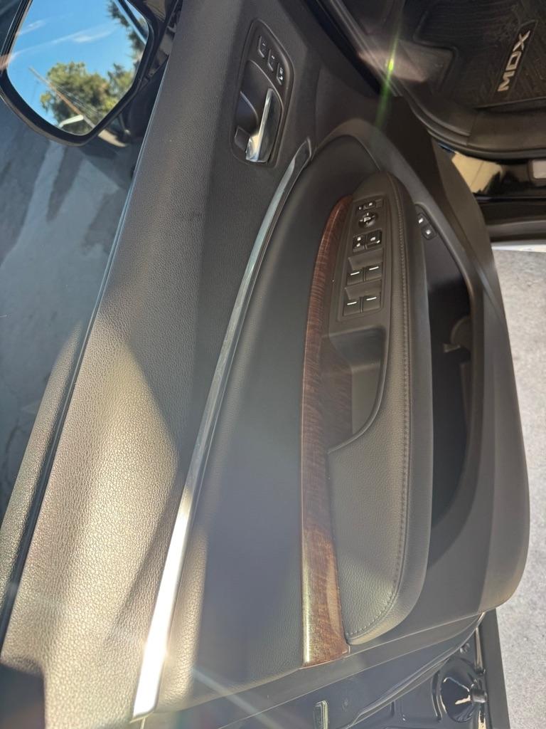Acura MDX SH-AWD 9-Spd AT 2017