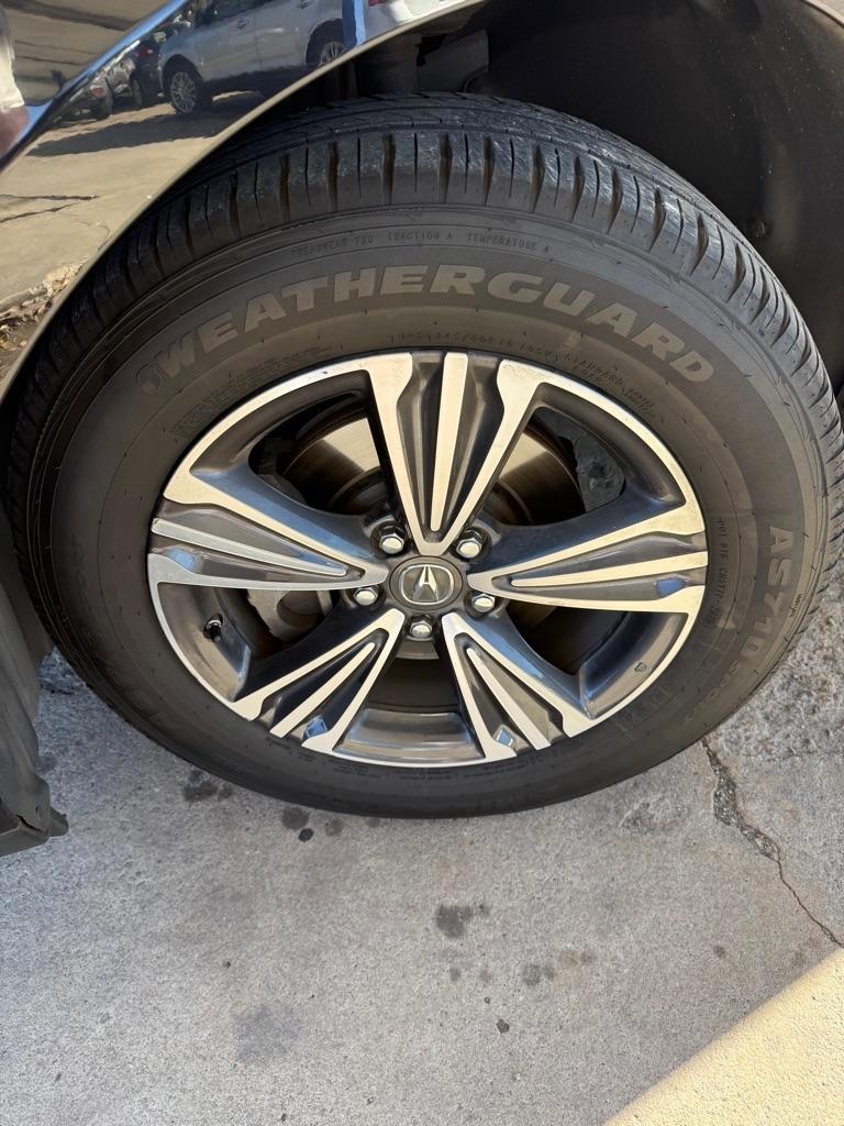 Acura MDX SH-AWD 9-Spd AT 2017
