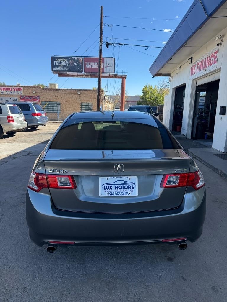 Acura TSX 5-Speed AT with Tech Package 2009