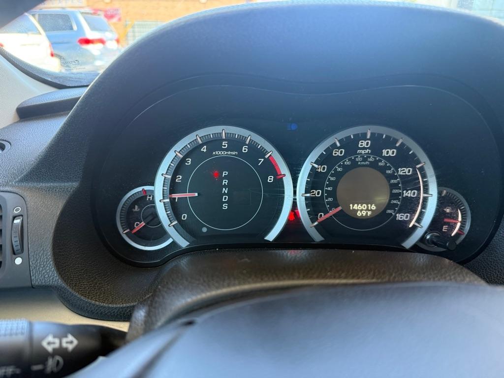 Acura TSX 5-Speed AT with Tech Package 2009