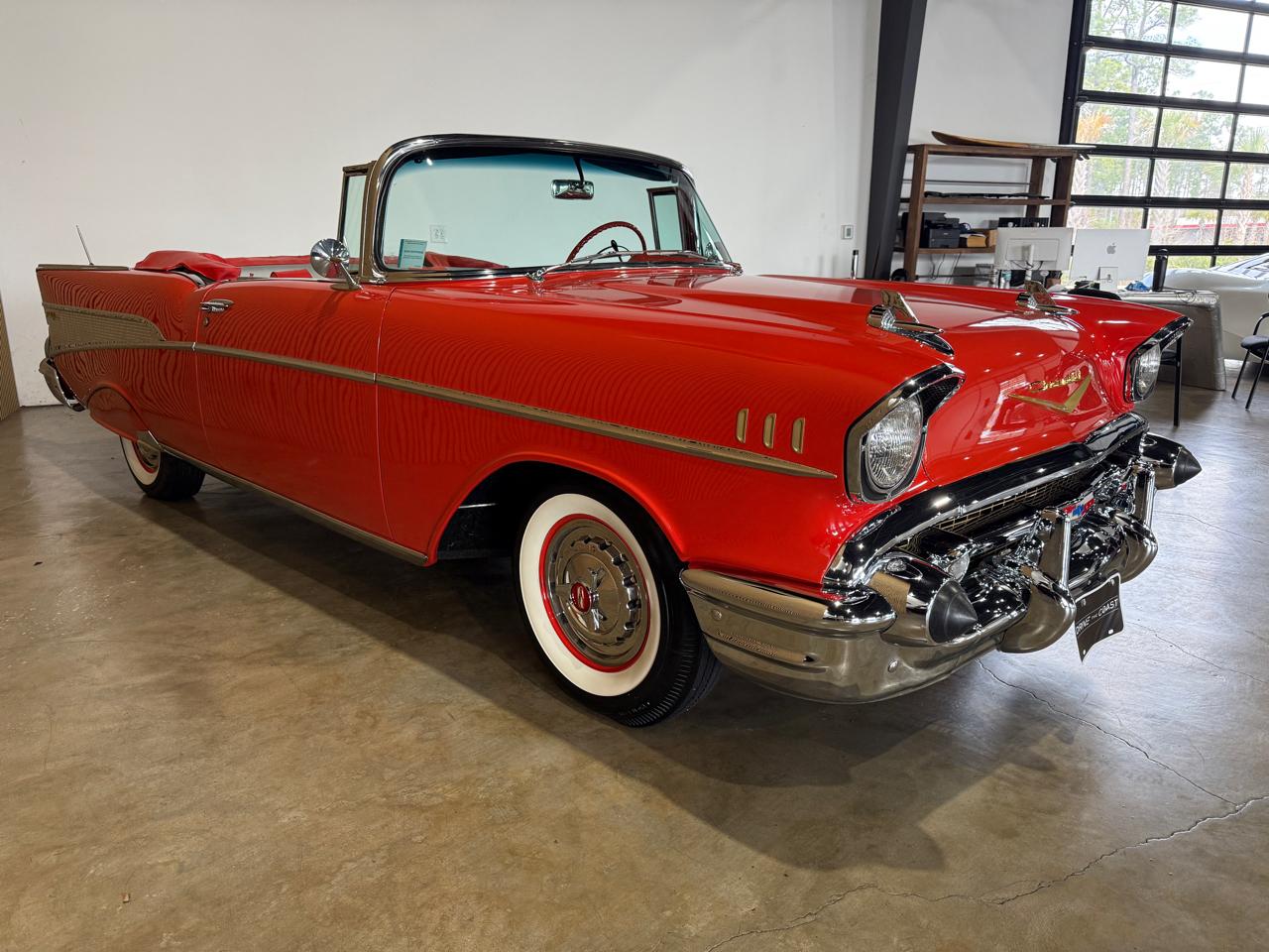 1957 Chevrolet BelAir - Red exterior view 4