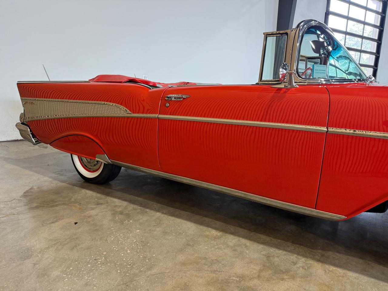 1957 Chevrolet BelAir - Red exterior view 11