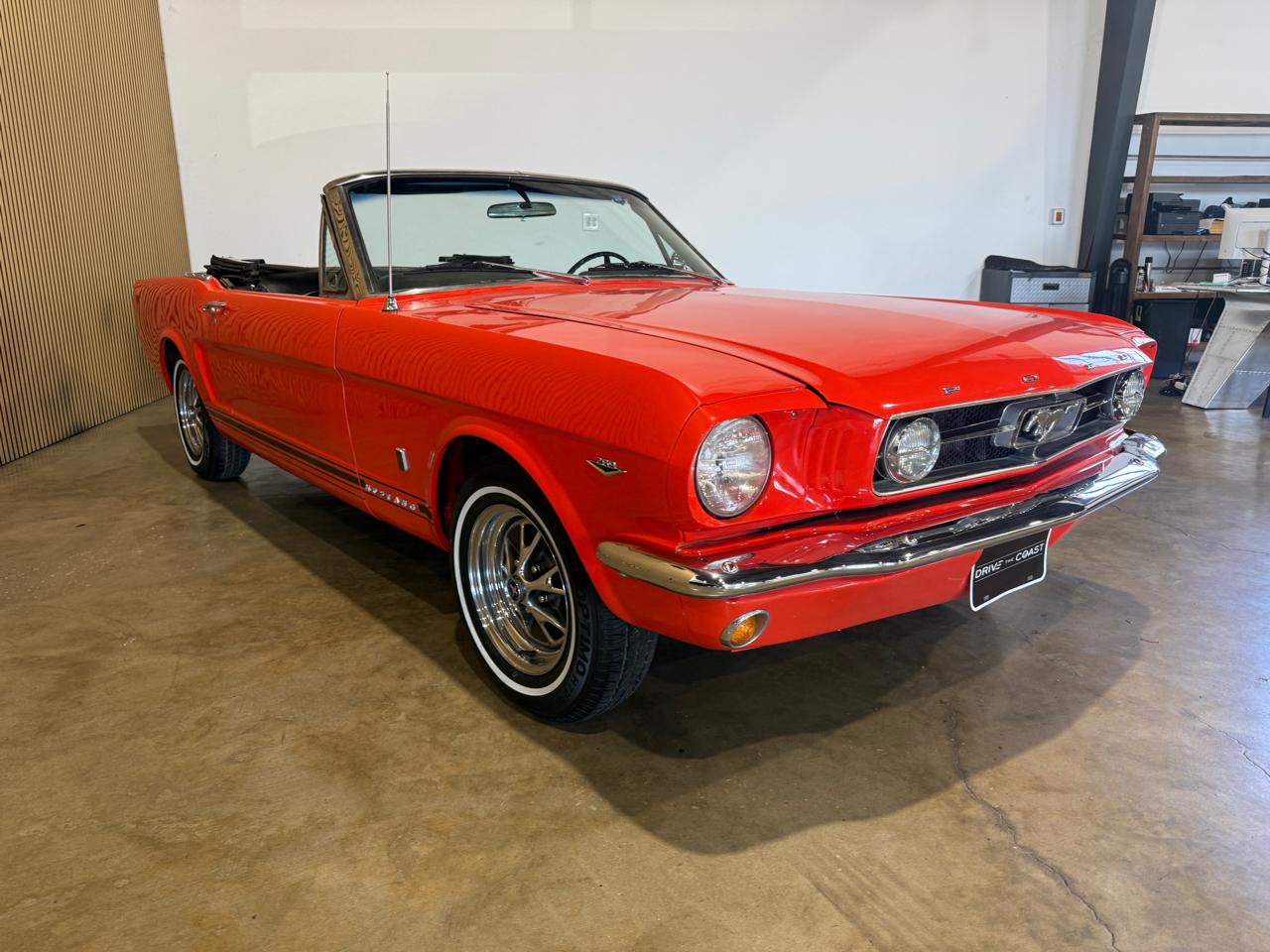 1965 Ford Mustang - Red exterior view 3