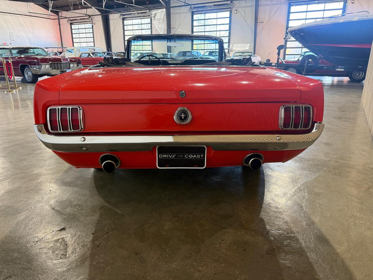 1965 Ford Mustang - Red exterior view 13