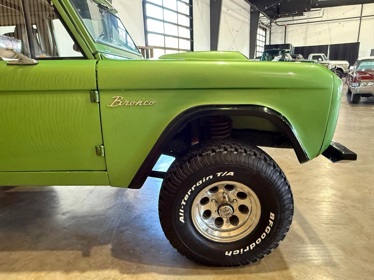 1973 Ford Bronco - Dark Green exterior view 12