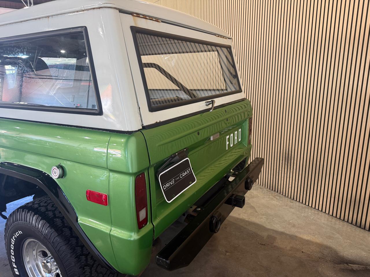 1973 Ford Bronco - Dark Green exterior view 20