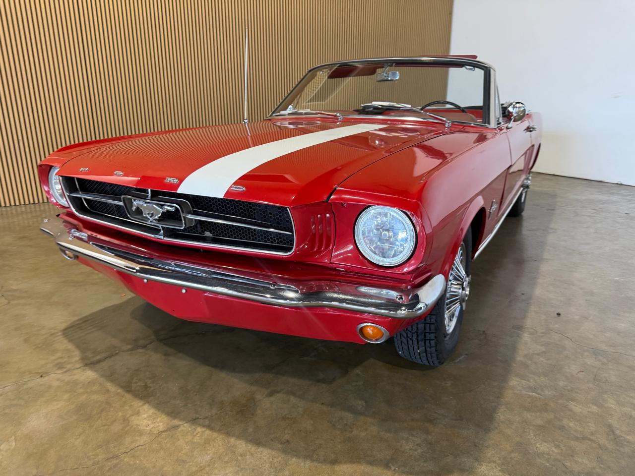 1965 Ford Mustang 2dr Conv - Red exterior view 3