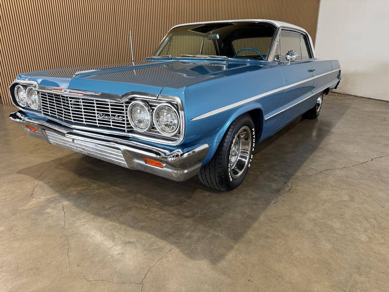 1964 Chevrolet Impala - Blue exterior view 3