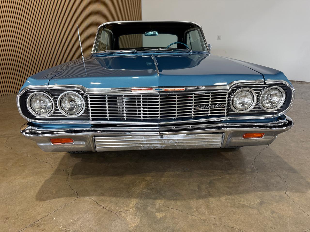 1964 Chevrolet Impala - Blue exterior view 4