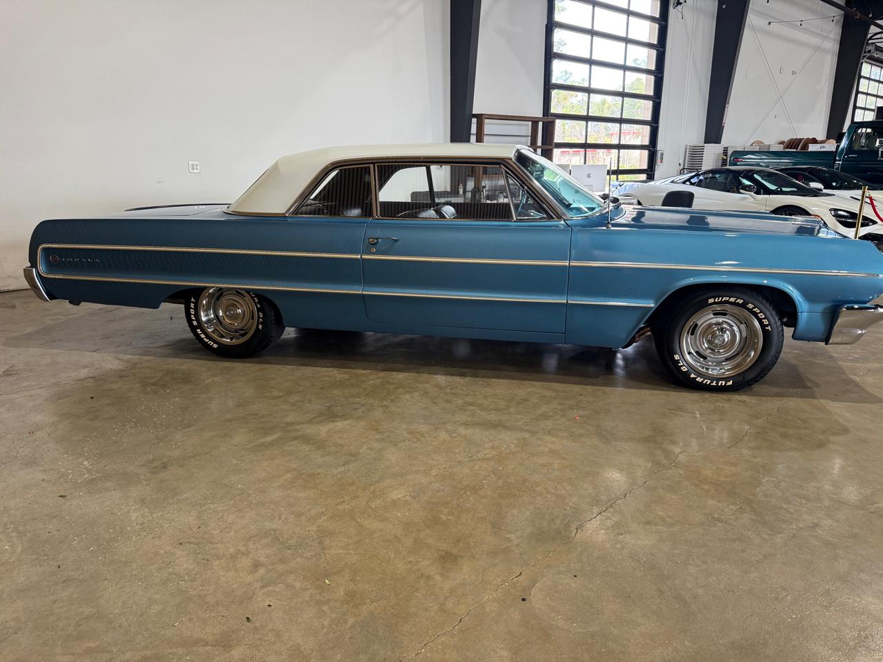 1964 Chevrolet Impala - Blue exterior view 7