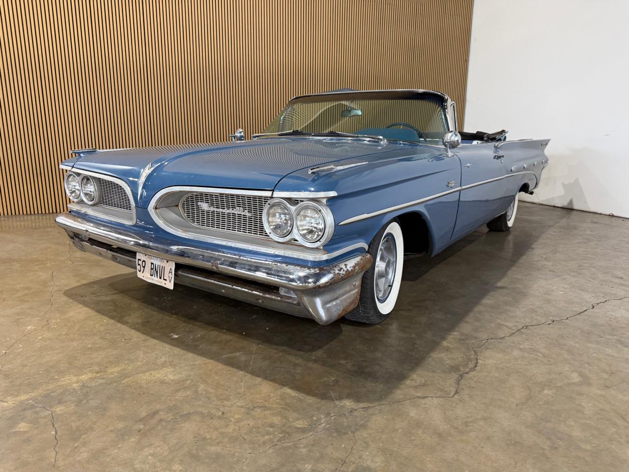 1959 Pontiac Bonneville Convertible - Blue exterior view 6