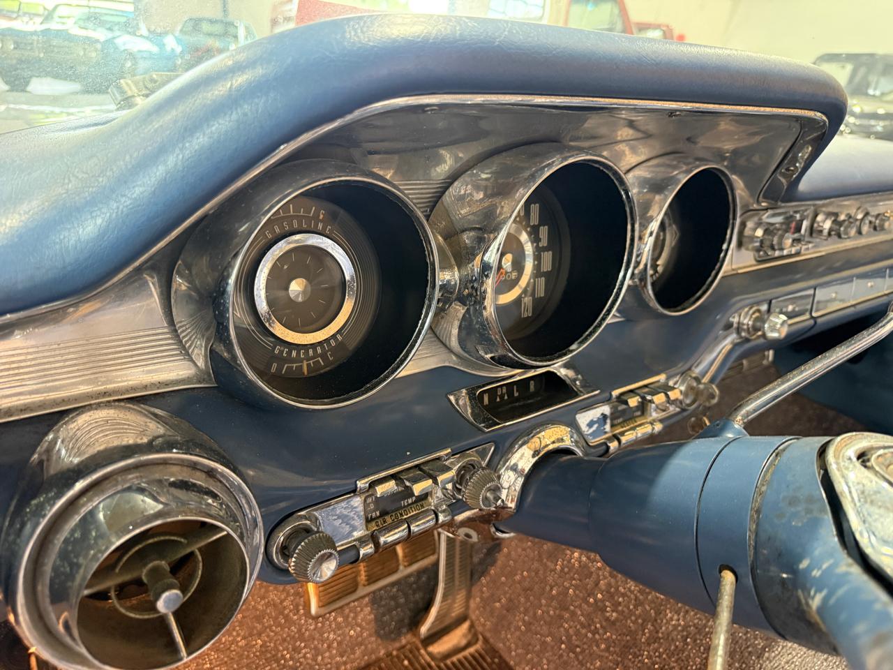 1959 Pontiac Bonneville Convertible - Blue exterior view 15