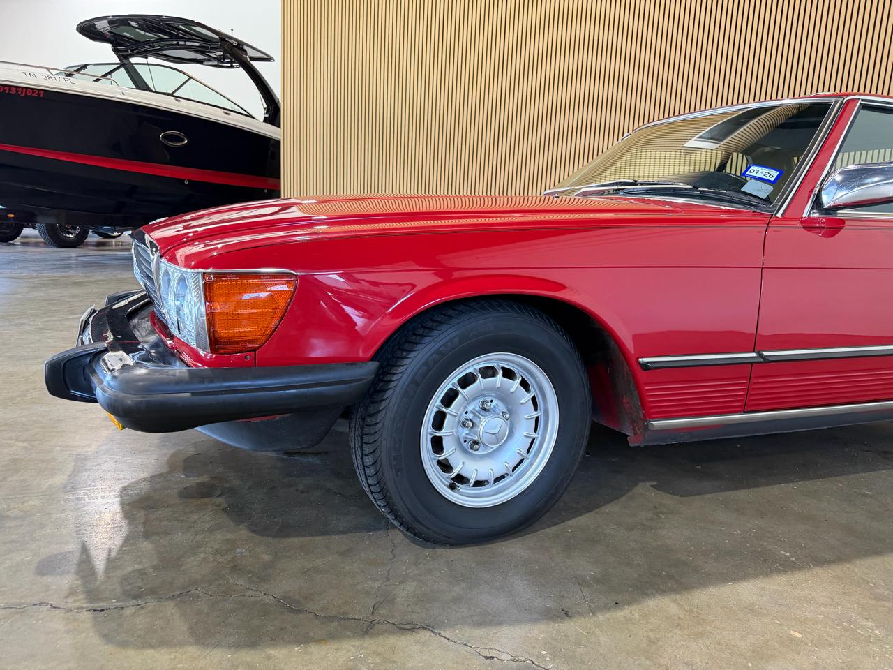 1985 Mercedes-Benz 380SL - Red exterior view 3