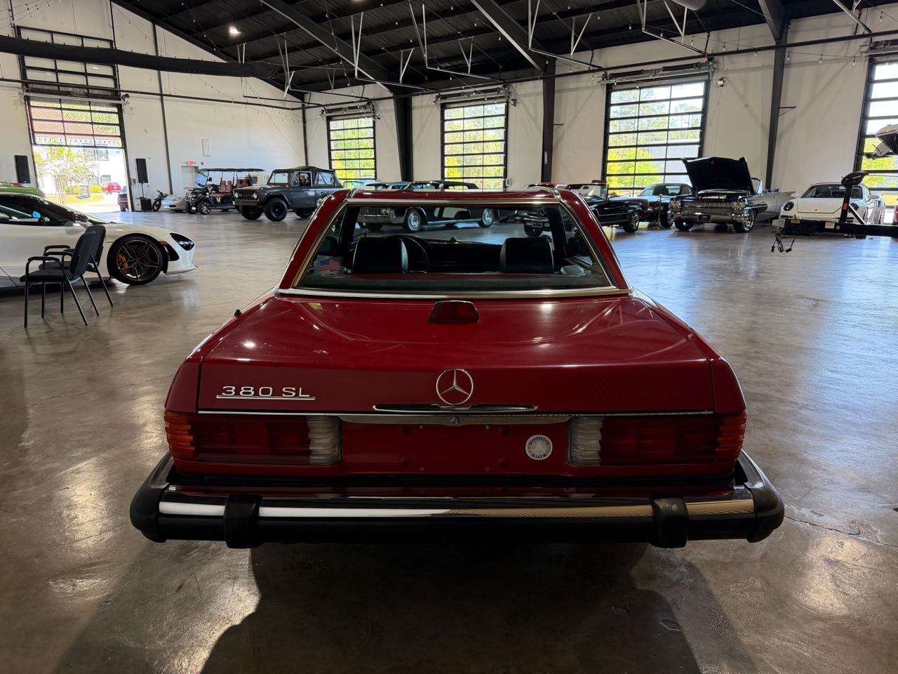 1985 Mercedes-Benz 380SL - Red exterior view 10