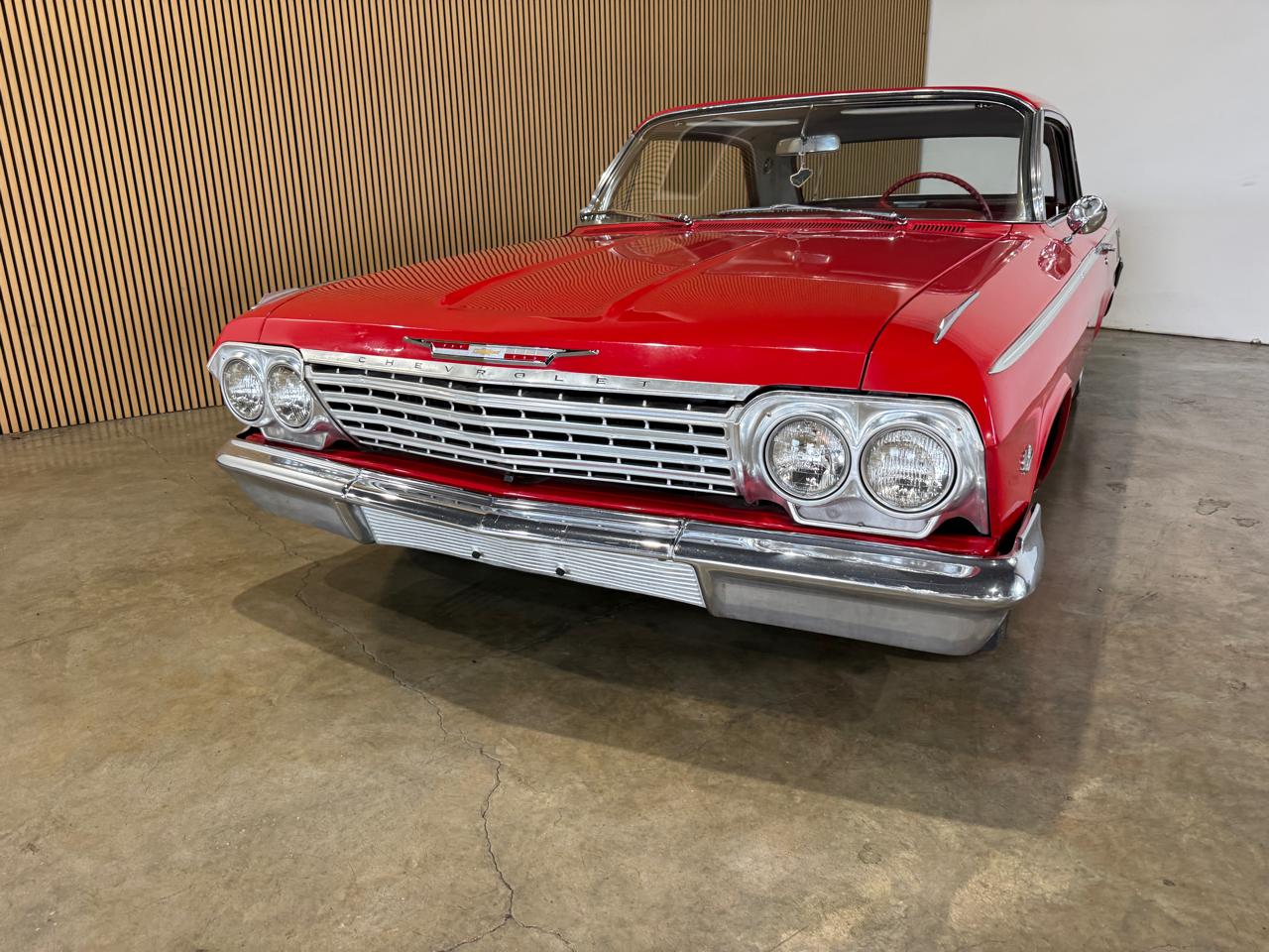 1962 Chevrolet Impala SS - Red exterior view 3
