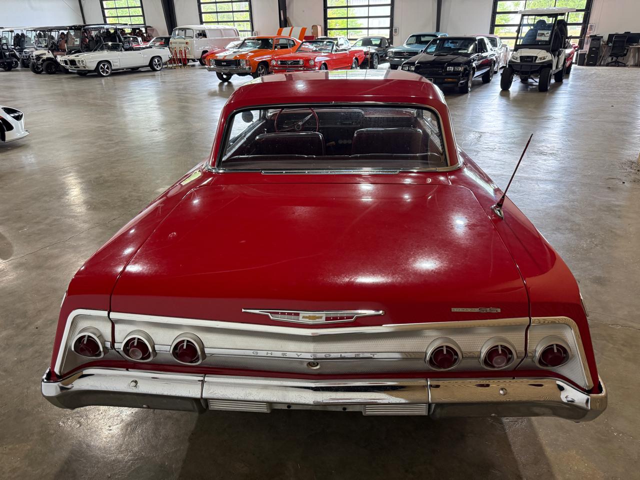 1962 Chevrolet Impala SS - Red exterior view 8