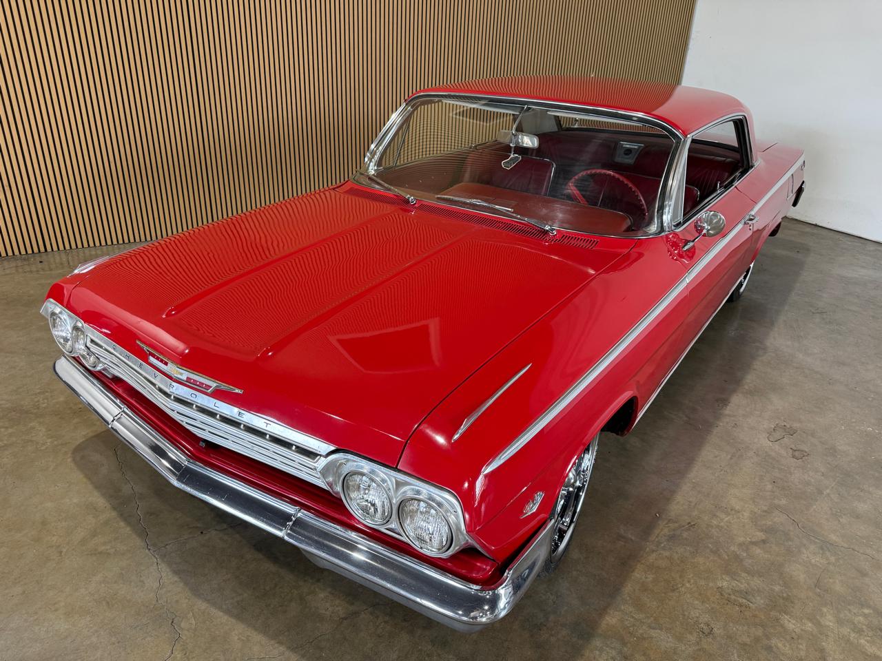 1962 Chevrolet Impala SS - Red exterior view 14