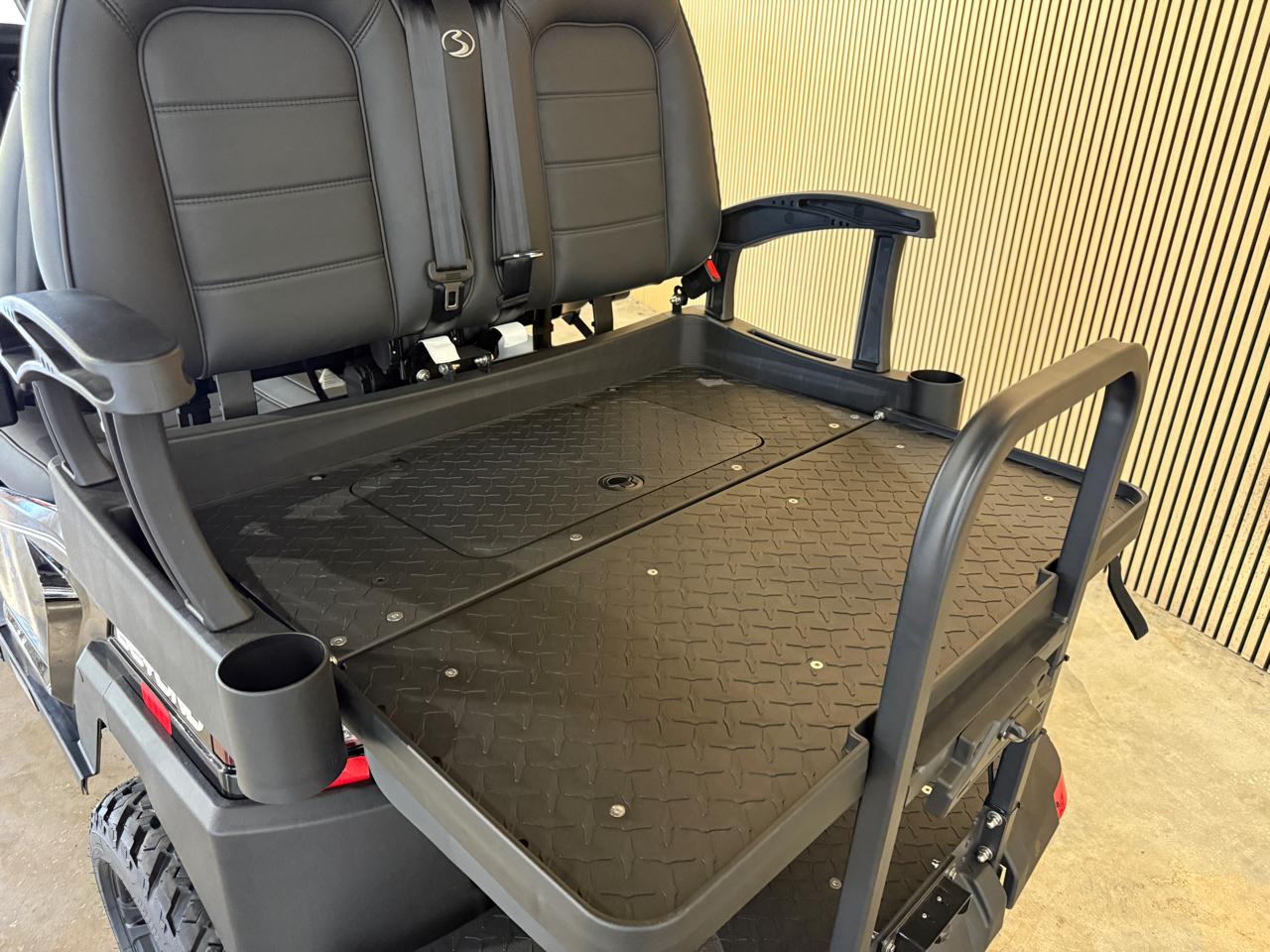 2026 Bintelli Beyond 6 - Black exterior view 15