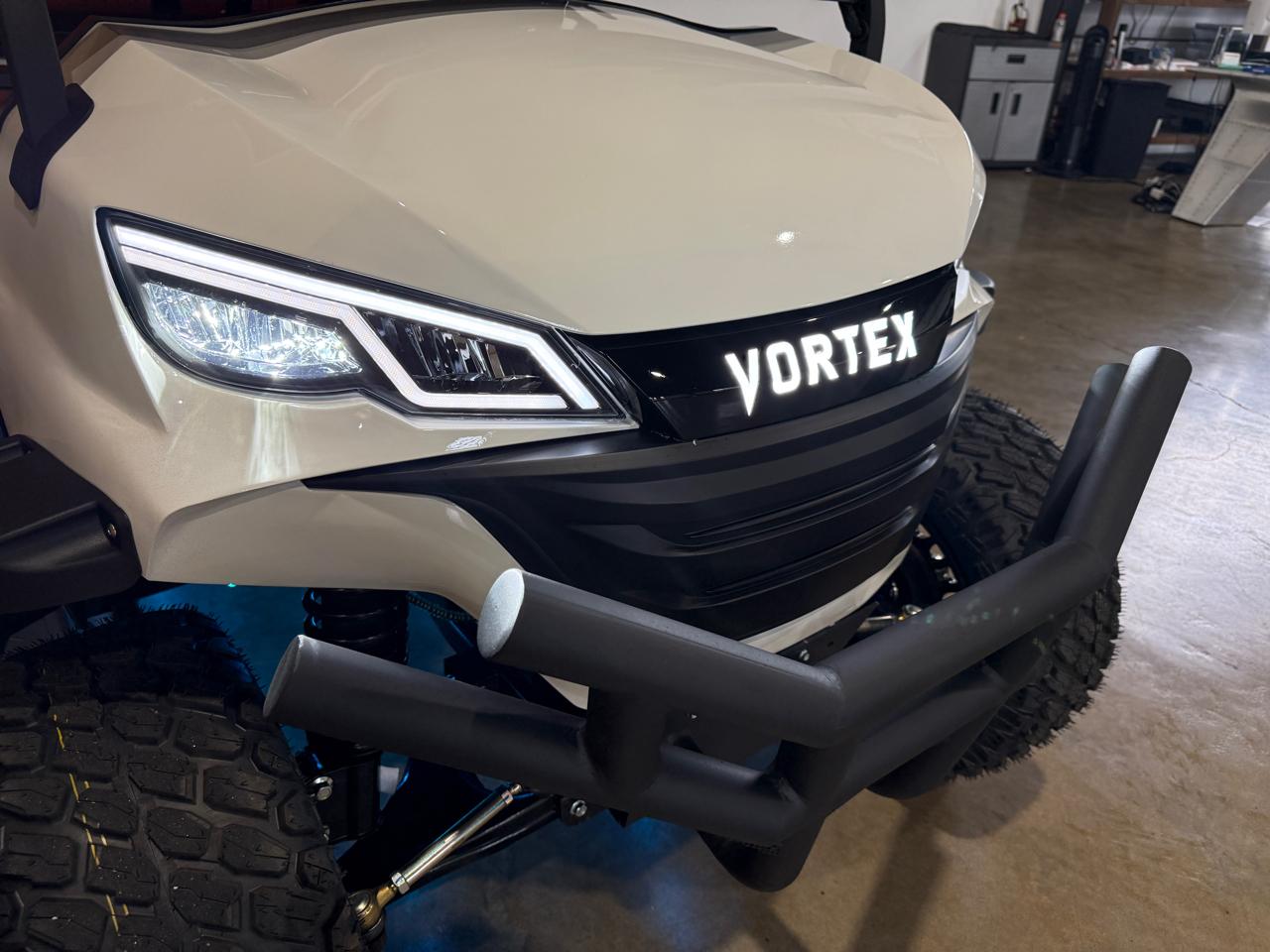 2026 Edge 656 Vortex - Matte Black exterior view 7