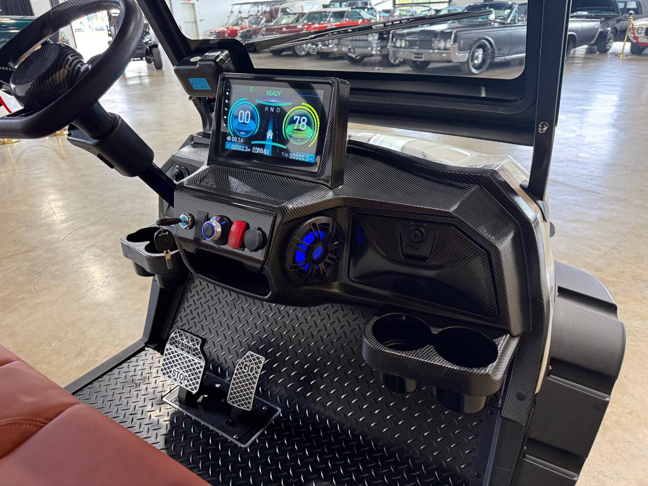 2026 Edge 656 Vortex - Matte Black exterior view 10