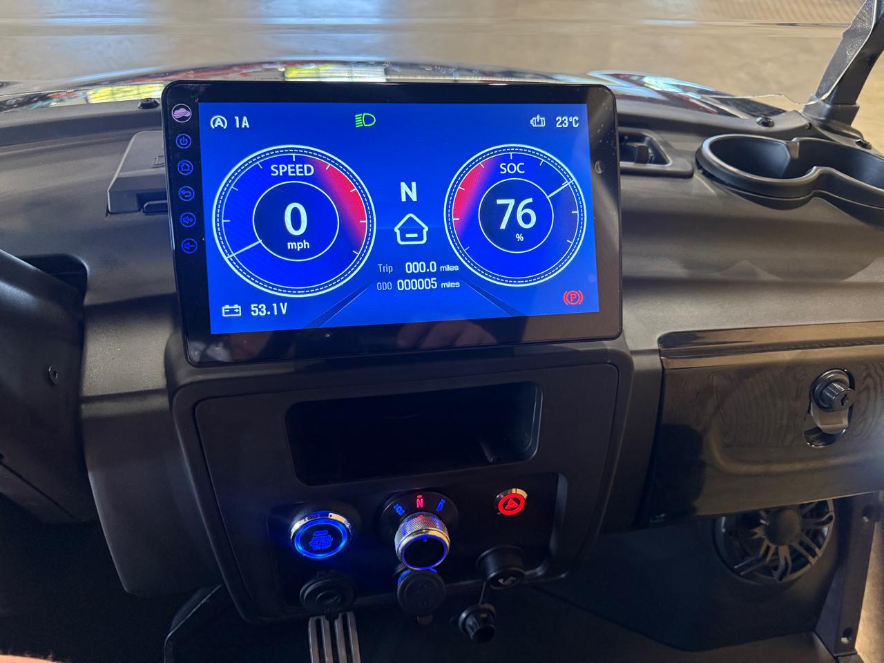 2026 Edge 656 Phantom 4P - Black exterior view 19