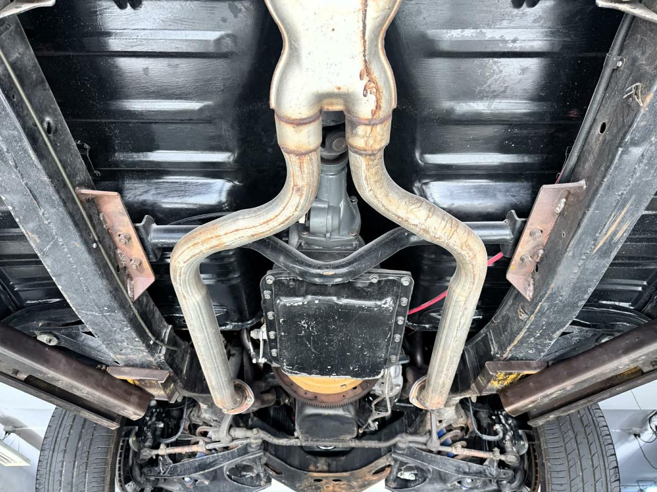 1955 Chevrolet BelAir - Black exterior view 5