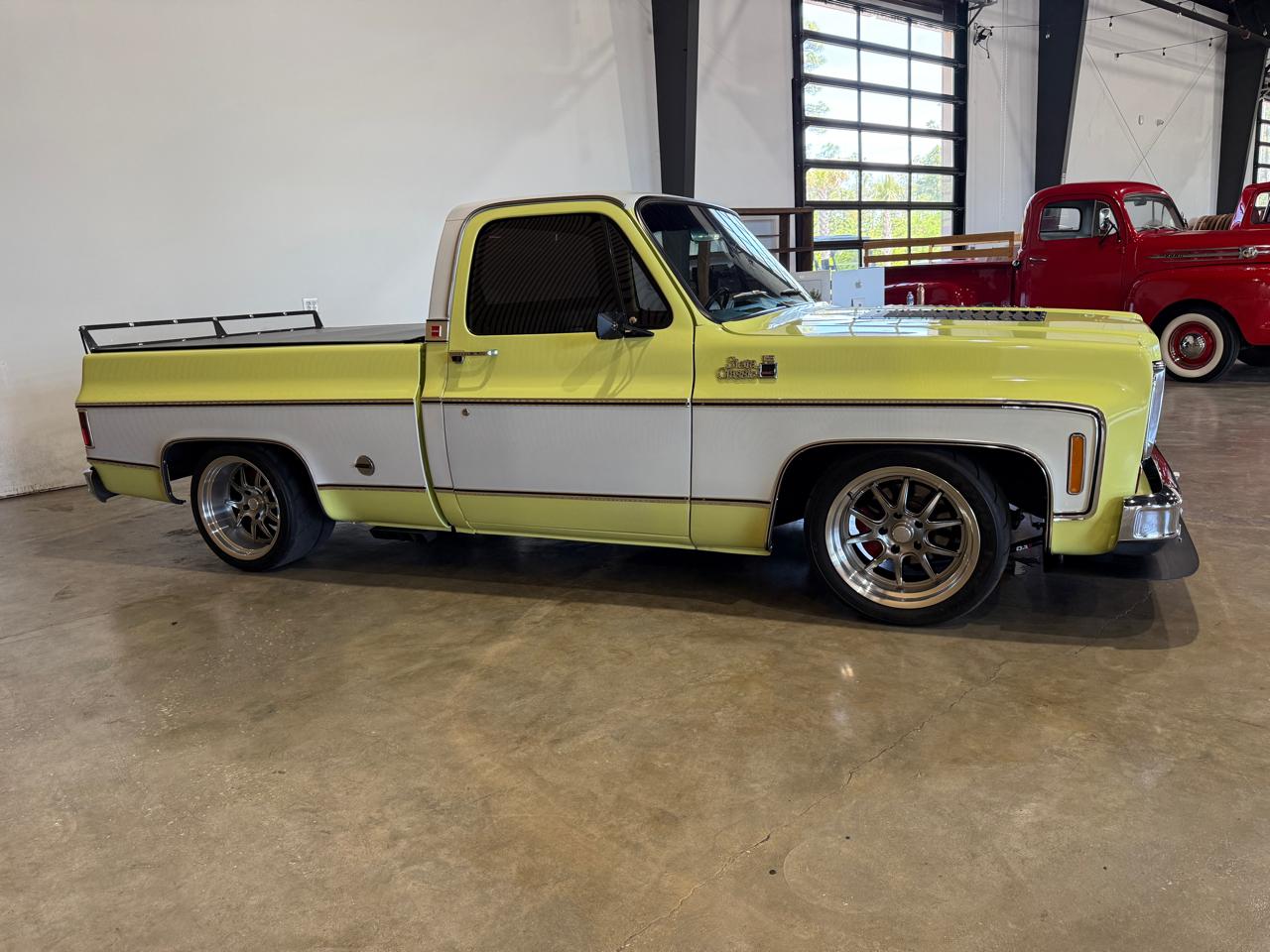 1978 GMC Sierra 1500 - Yellow exterior view 6