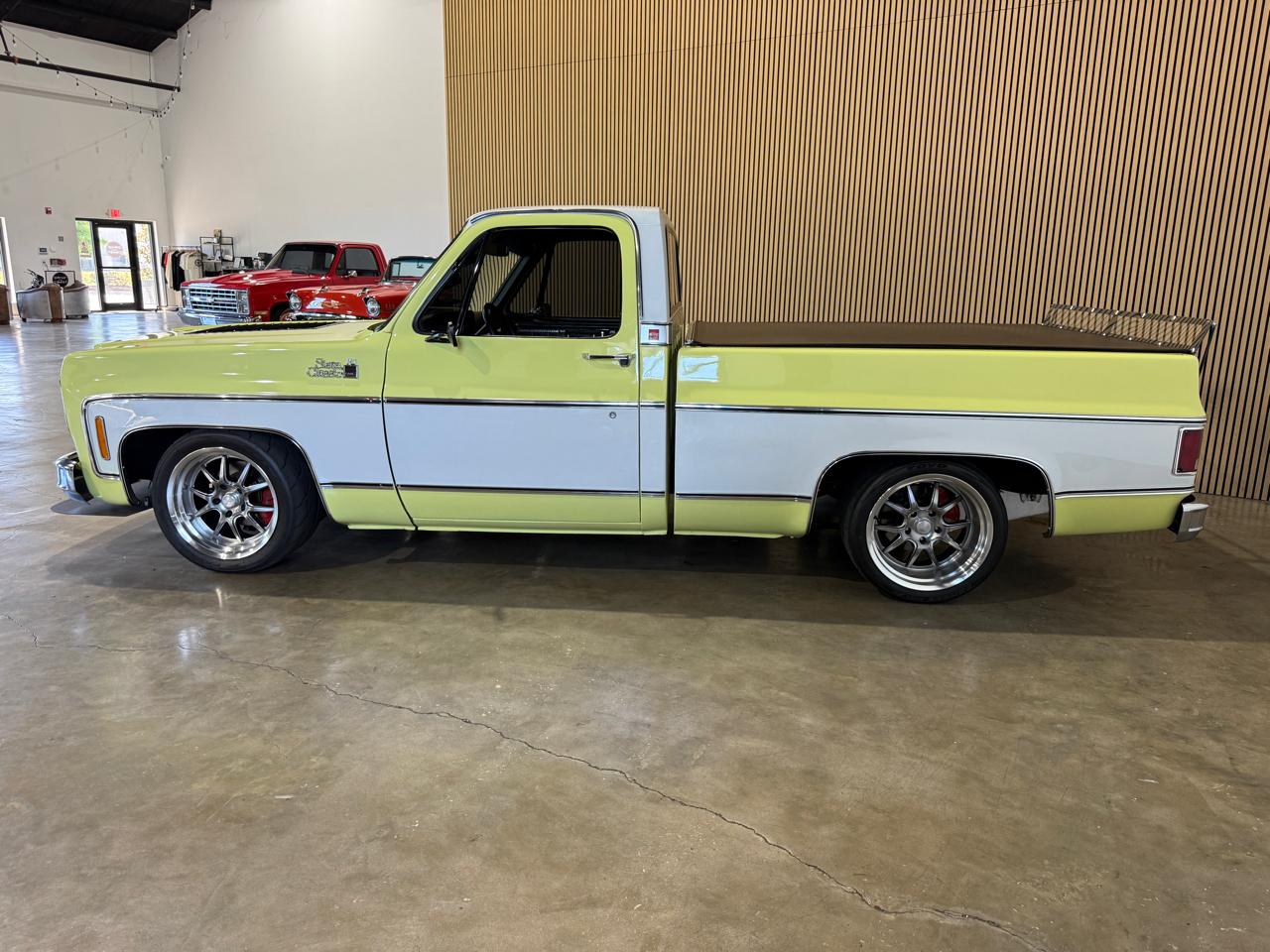 1978 GMC Sierra 1500 - Yellow exterior view 19