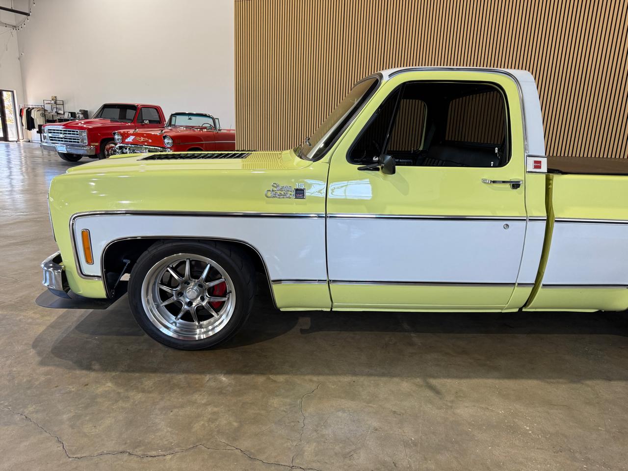 1978 GMC Sierra 1500 - Yellow exterior view 20