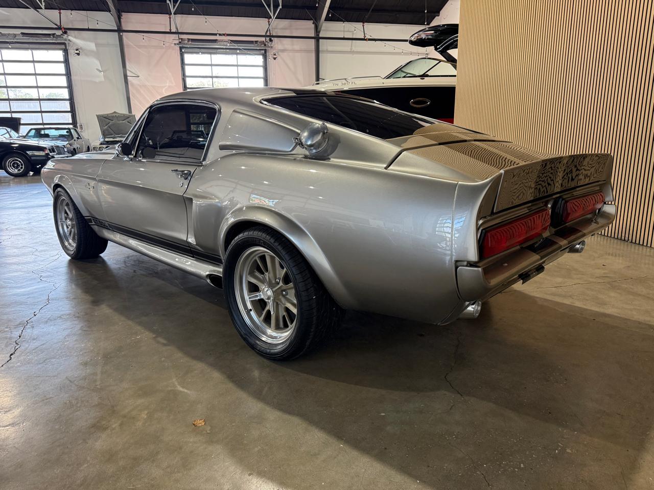 1967 Ford Mustang Shelby GT500 - Gray exterior view 8