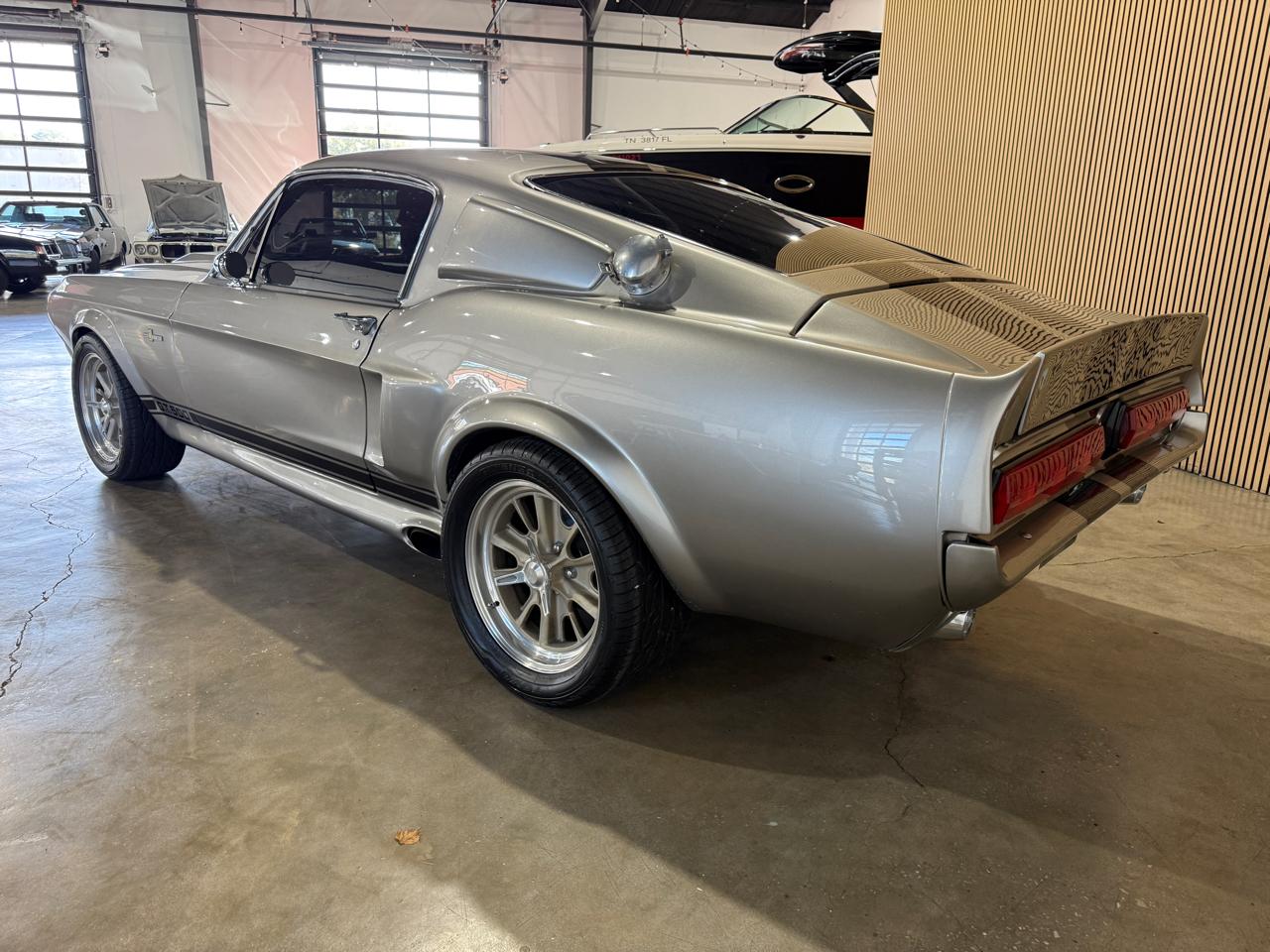 1967 Ford Mustang Shelby GT500 - Gray exterior view 12