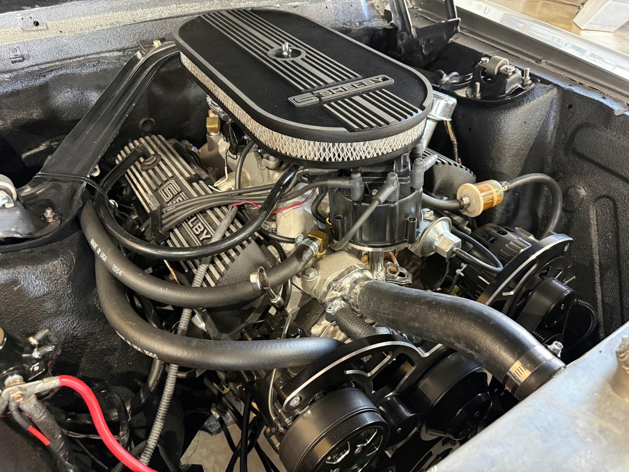 1967 Ford Mustang Shelby GT500 - Gray exterior view 19