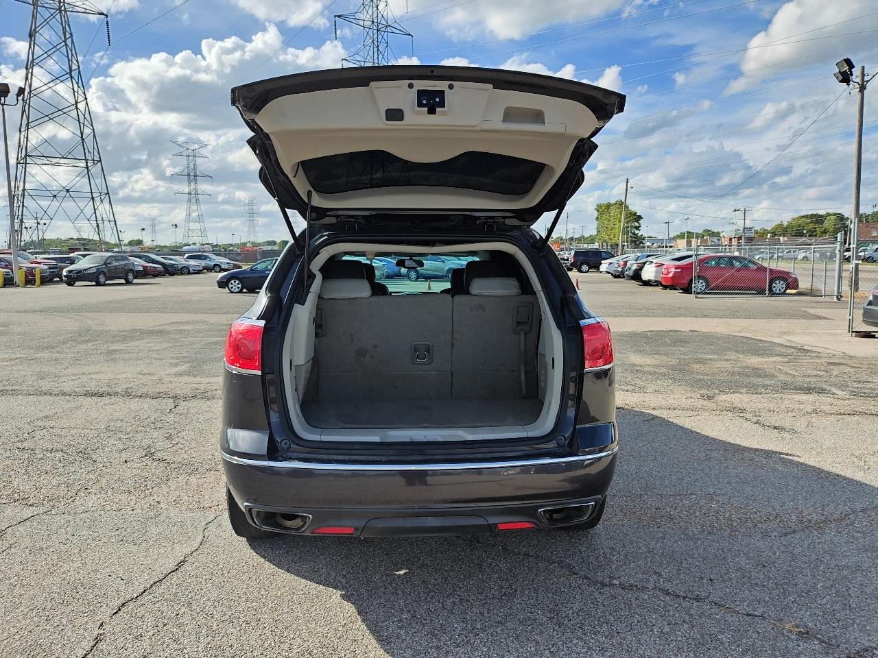 Buick Enclave Convenience FWD 2014