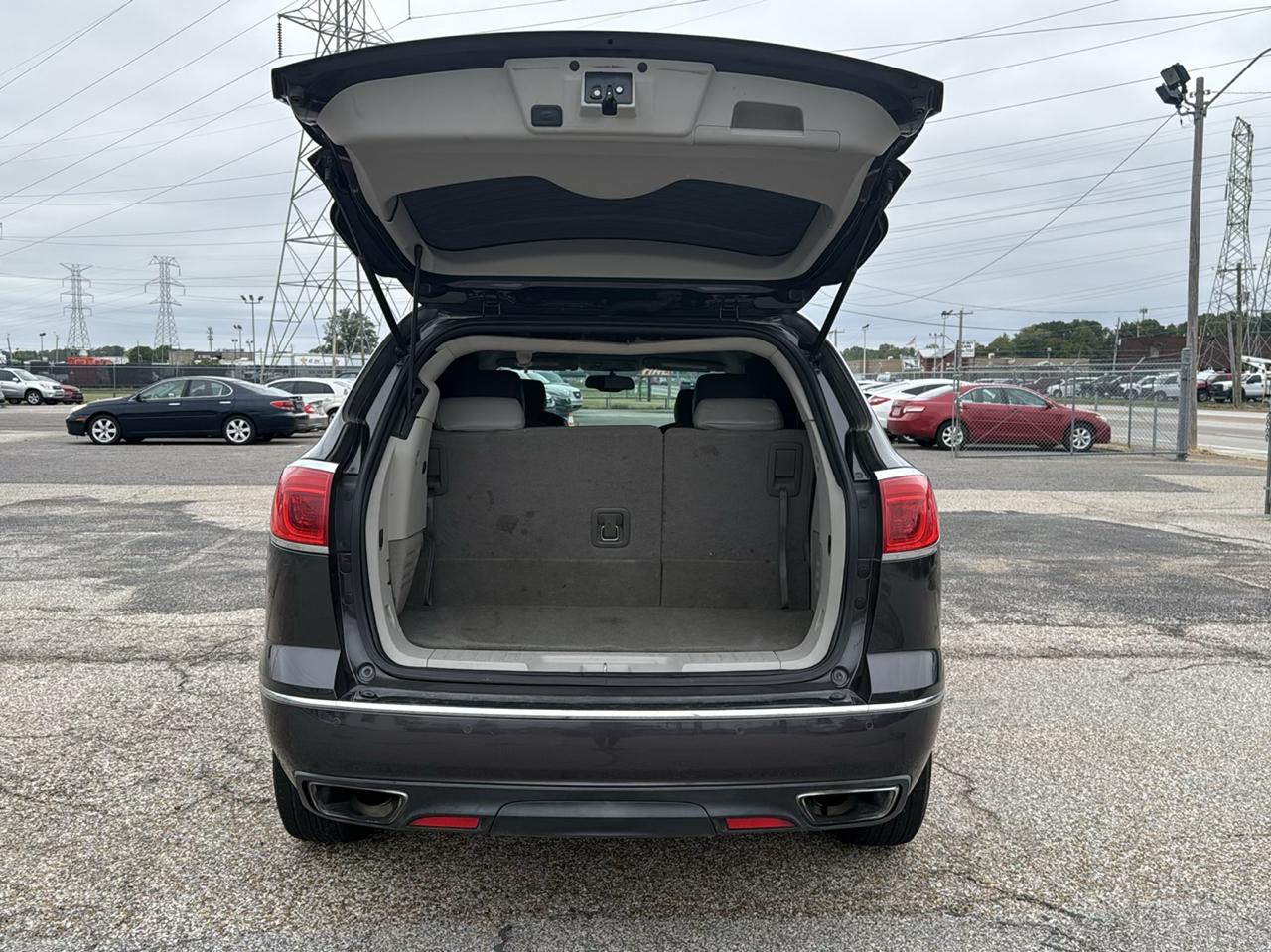 Buick Enclave Convenience FWD 2014
