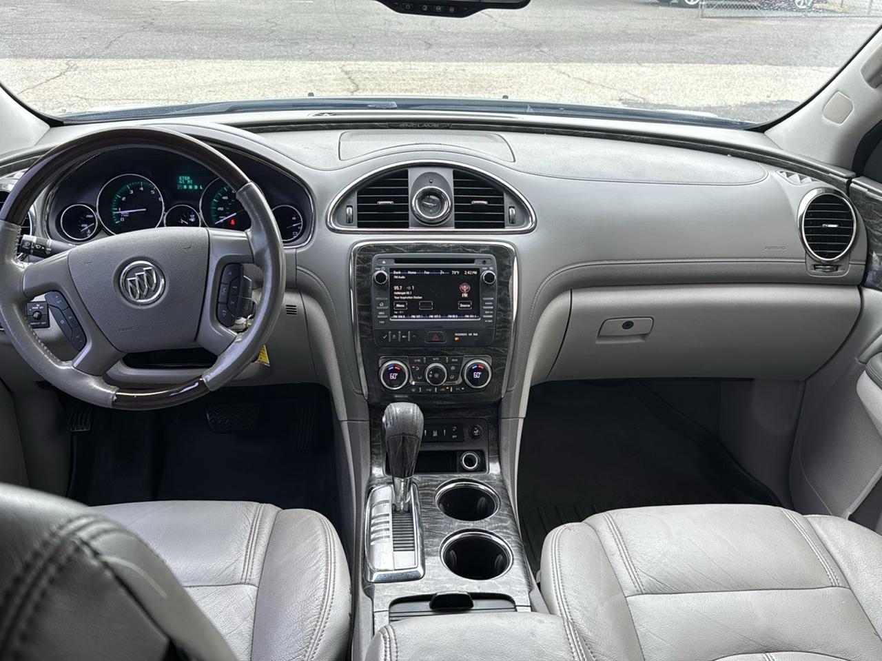 Buick Enclave Convenience FWD 2014