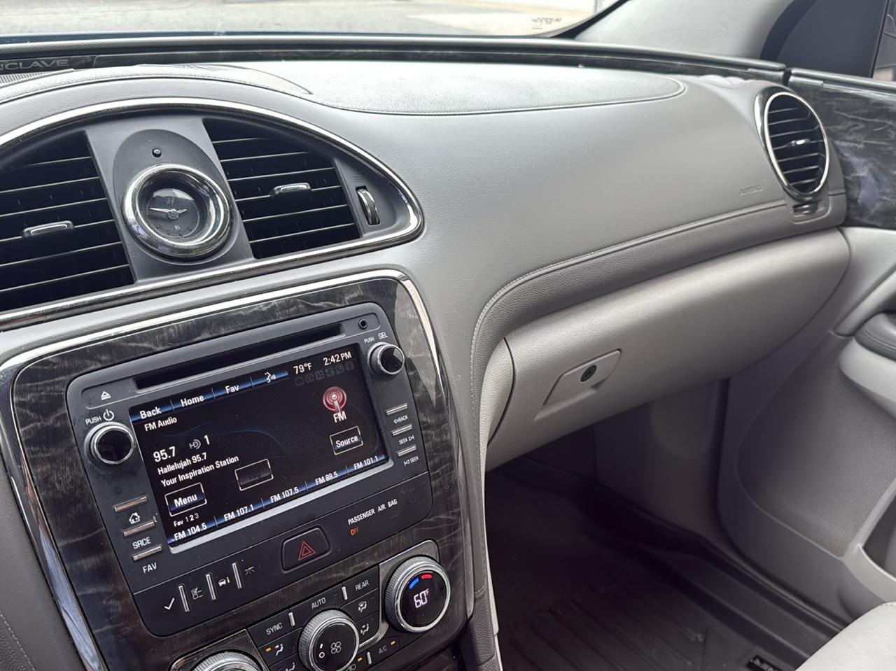 Buick Enclave Convenience FWD 2014