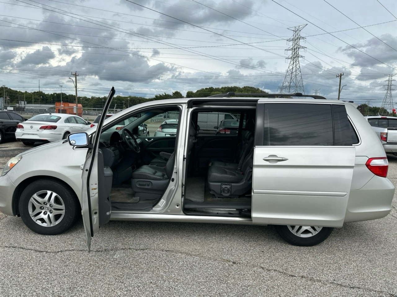Honda Odyssey EX w/ Leather DVD 2005 Honda Odyssey EX w/ Leather DVD 2005