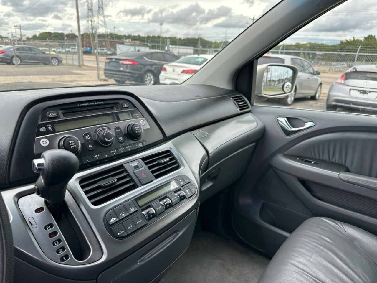 Honda Odyssey EX w/ Leather DVD 2005 Honda Odyssey EX w/ Leather DVD 2005