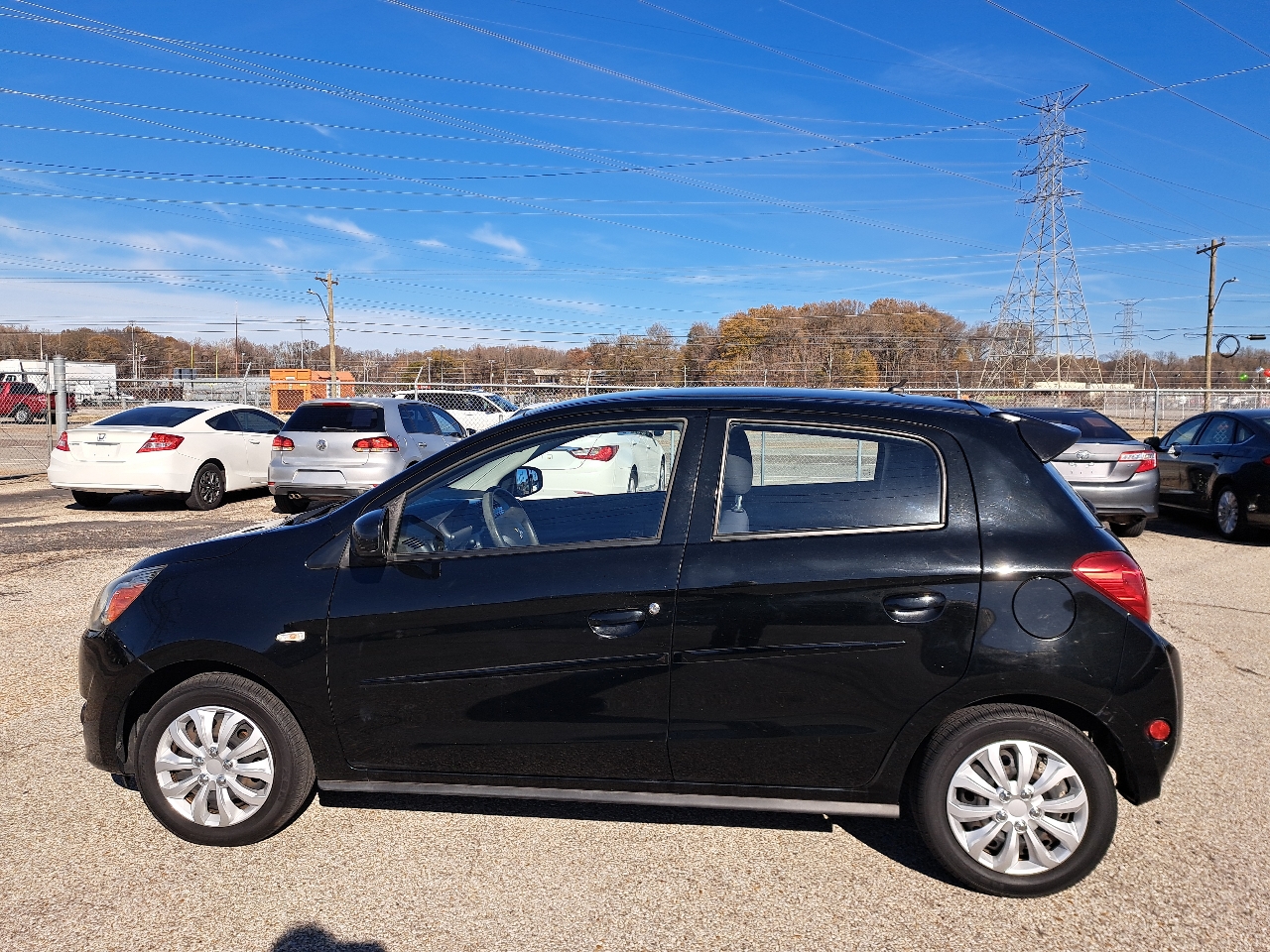 Mitsubishi Mirage ES 2015