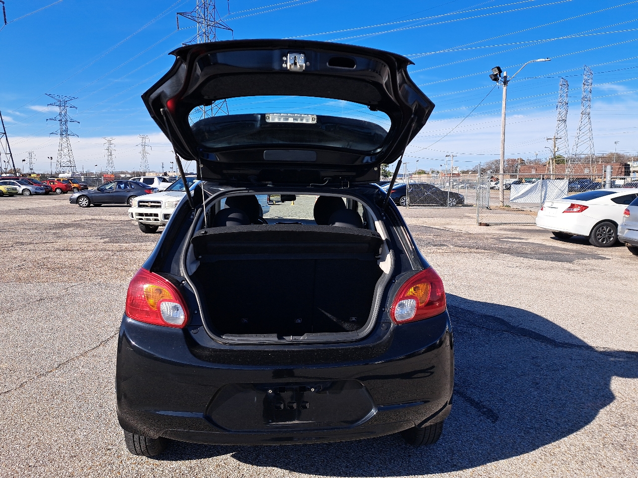 Mitsubishi Mirage ES 2015