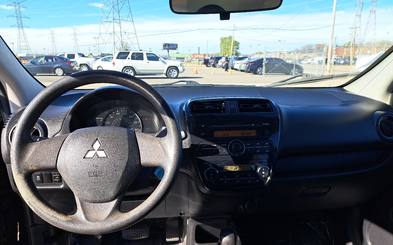 Mitsubishi Mirage ES 2015