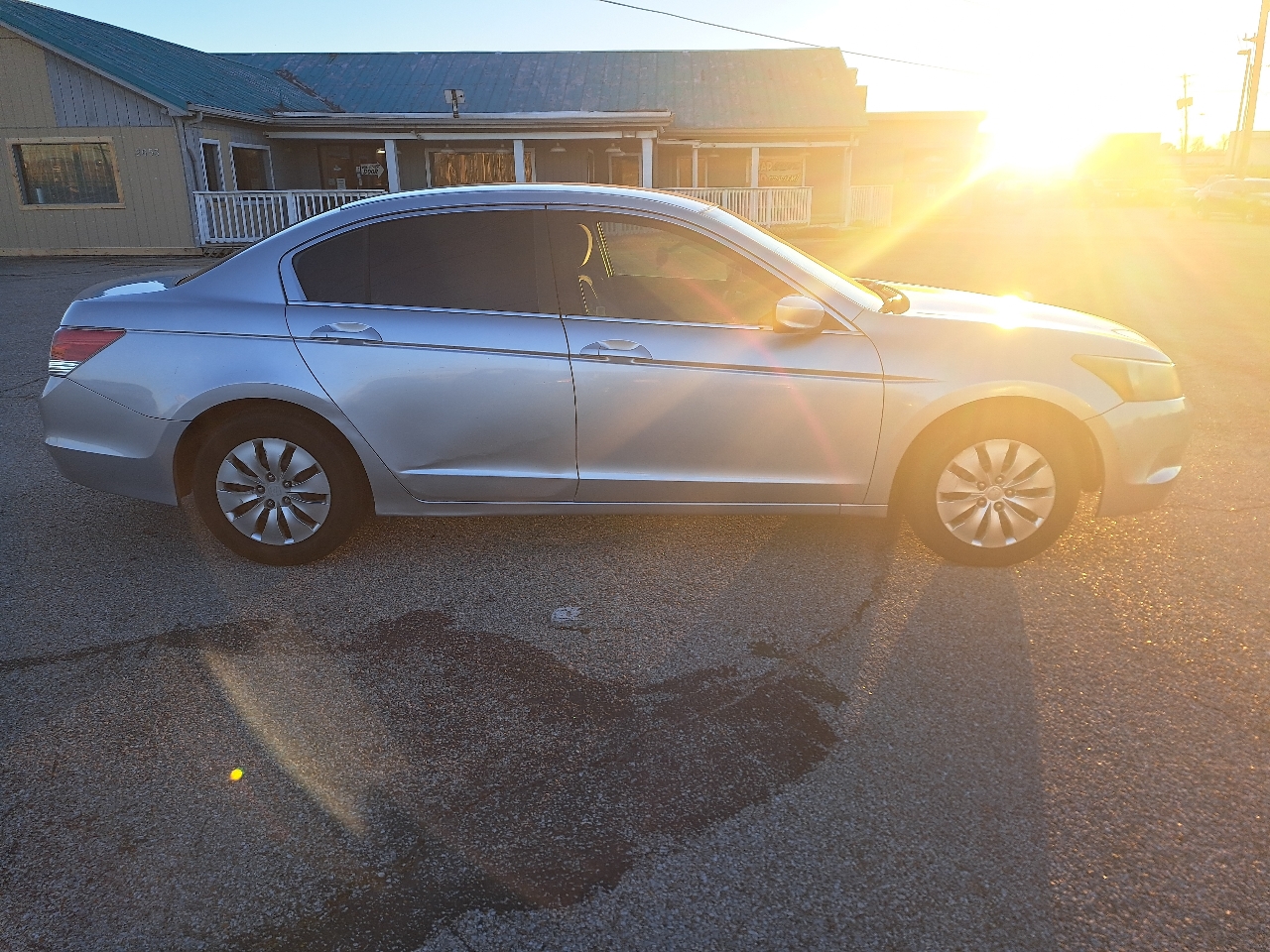 Honda Accord 4-Door Sedan 2010