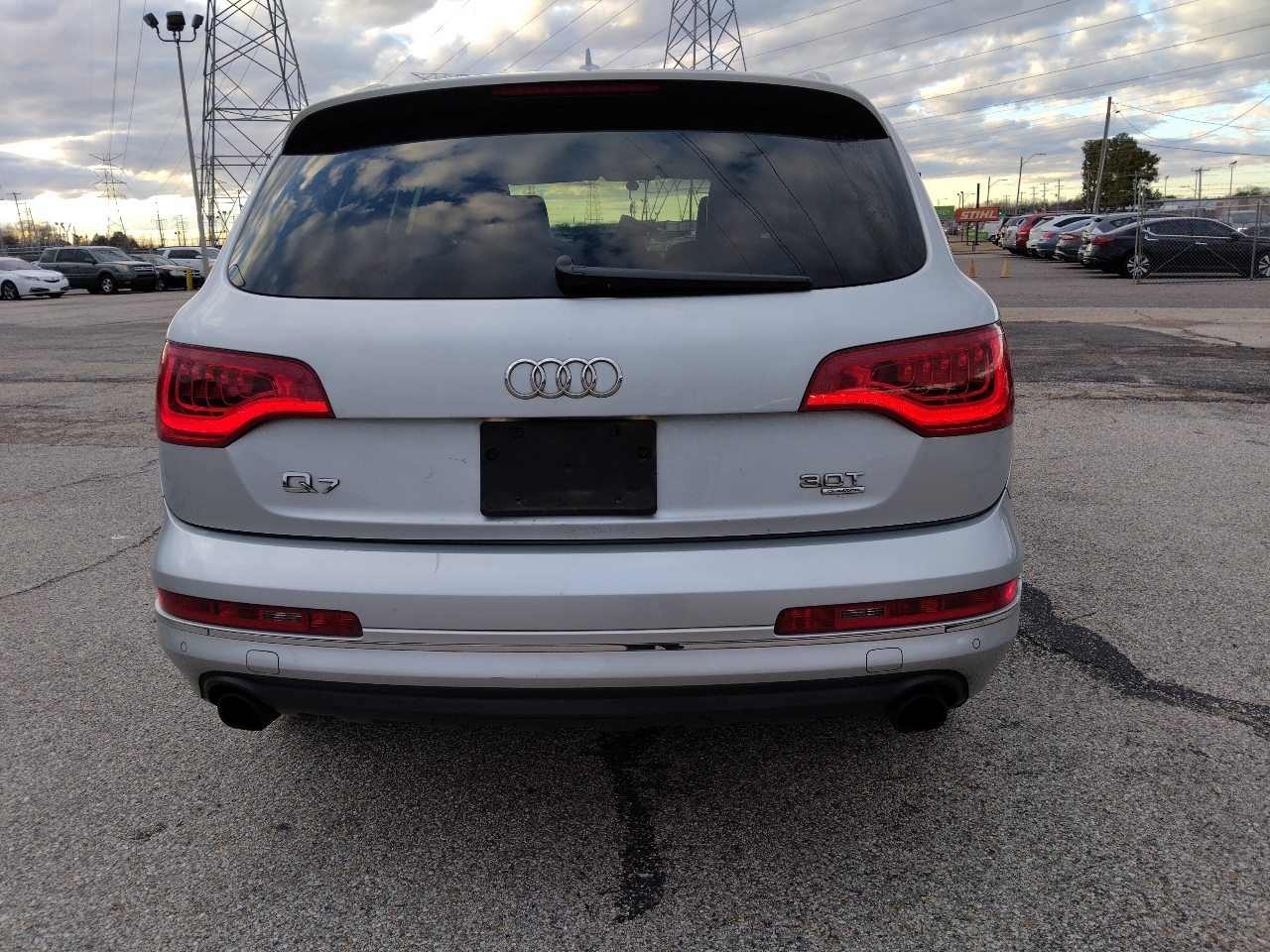 Audi Q7 3.0T Premium Plus quattro 2015