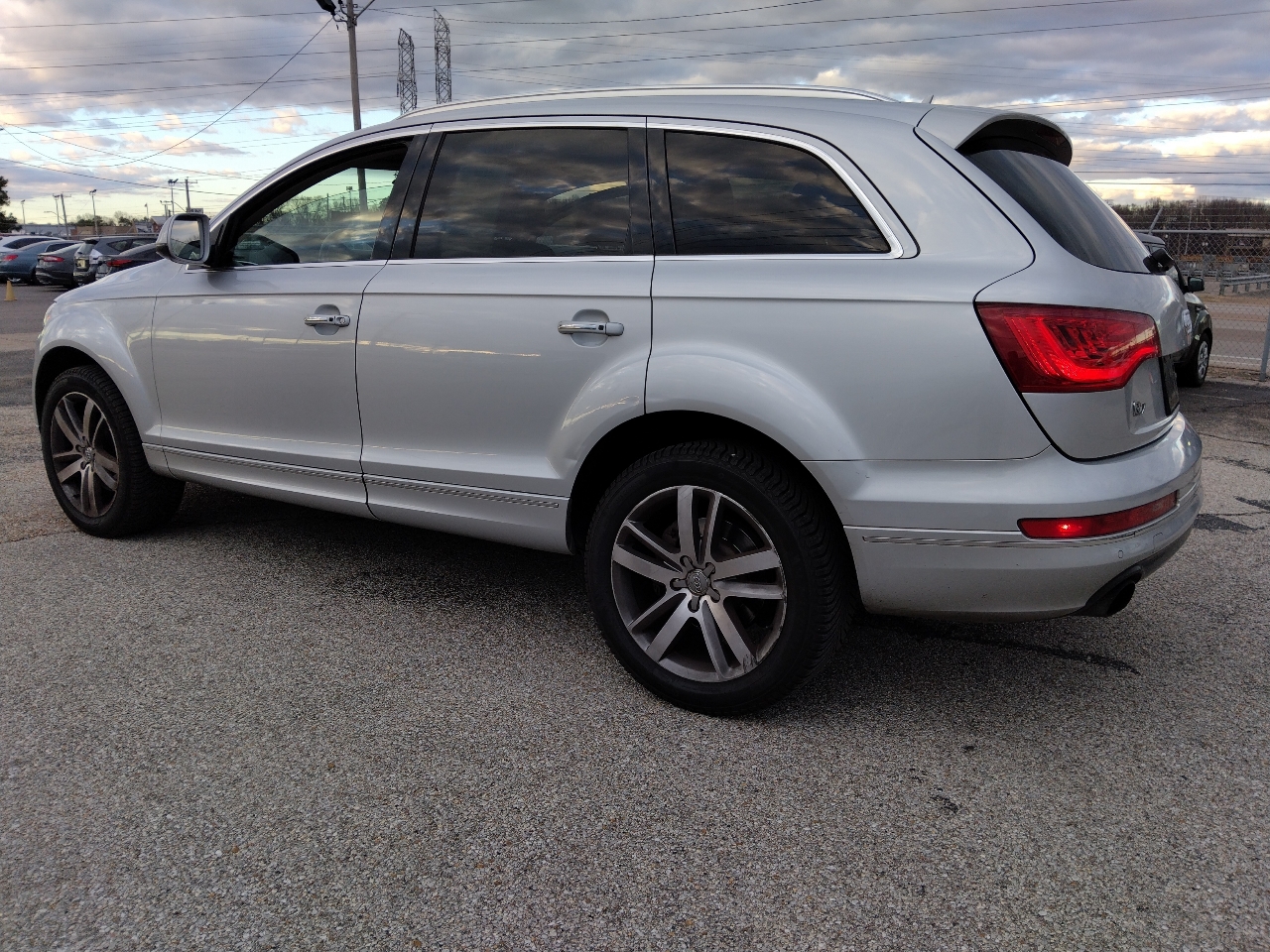 Audi Q7 3.0T Premium Plus quattro 2015