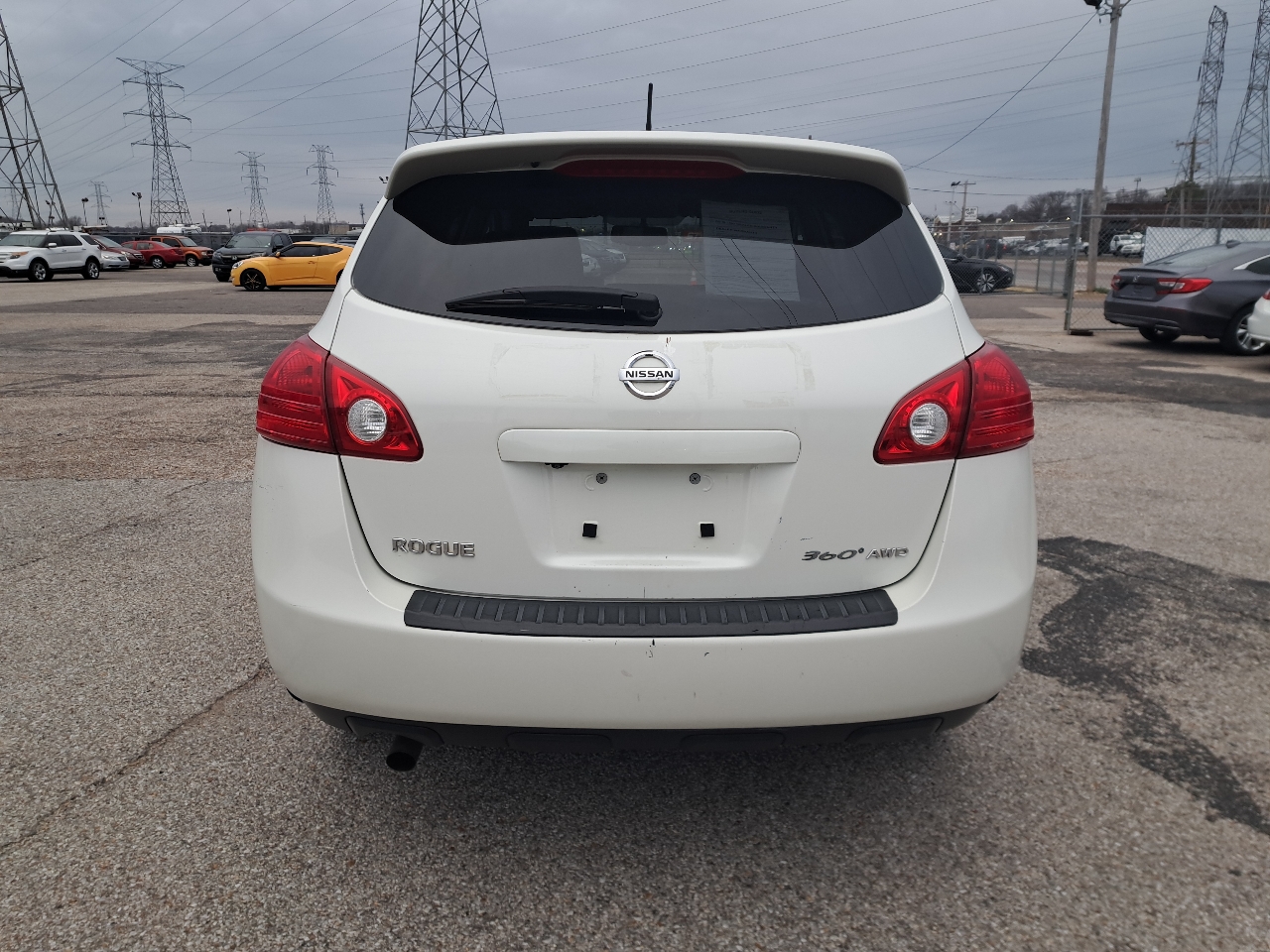 Nissan Rogue S 4D SUV AWD 2010